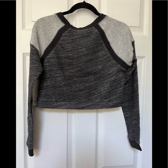 NWT Unity Cropped Sweater Top - Picture 5 of 8